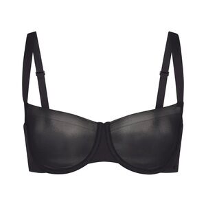 SKIMS - No Show Unlined Balconette Bra
